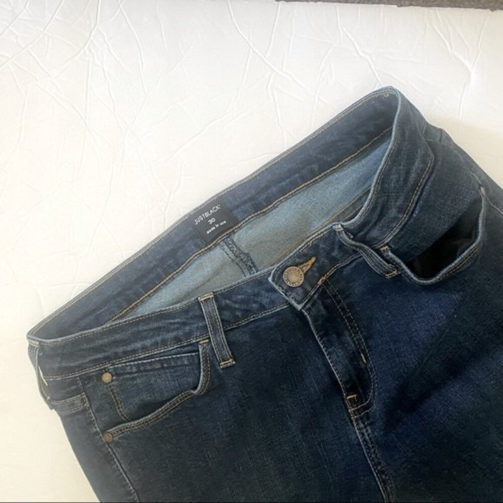 Just Black Jeans Medium Wash Size 30